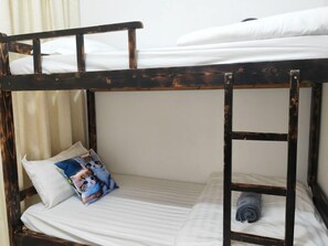 3 quartos, ferros/tábuas de passar roupa, Wi-Fi de cortesia