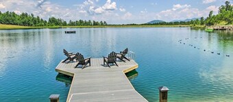 Ridgetop View Cabin ~ Pet-Friendly w/ Hot Tub!