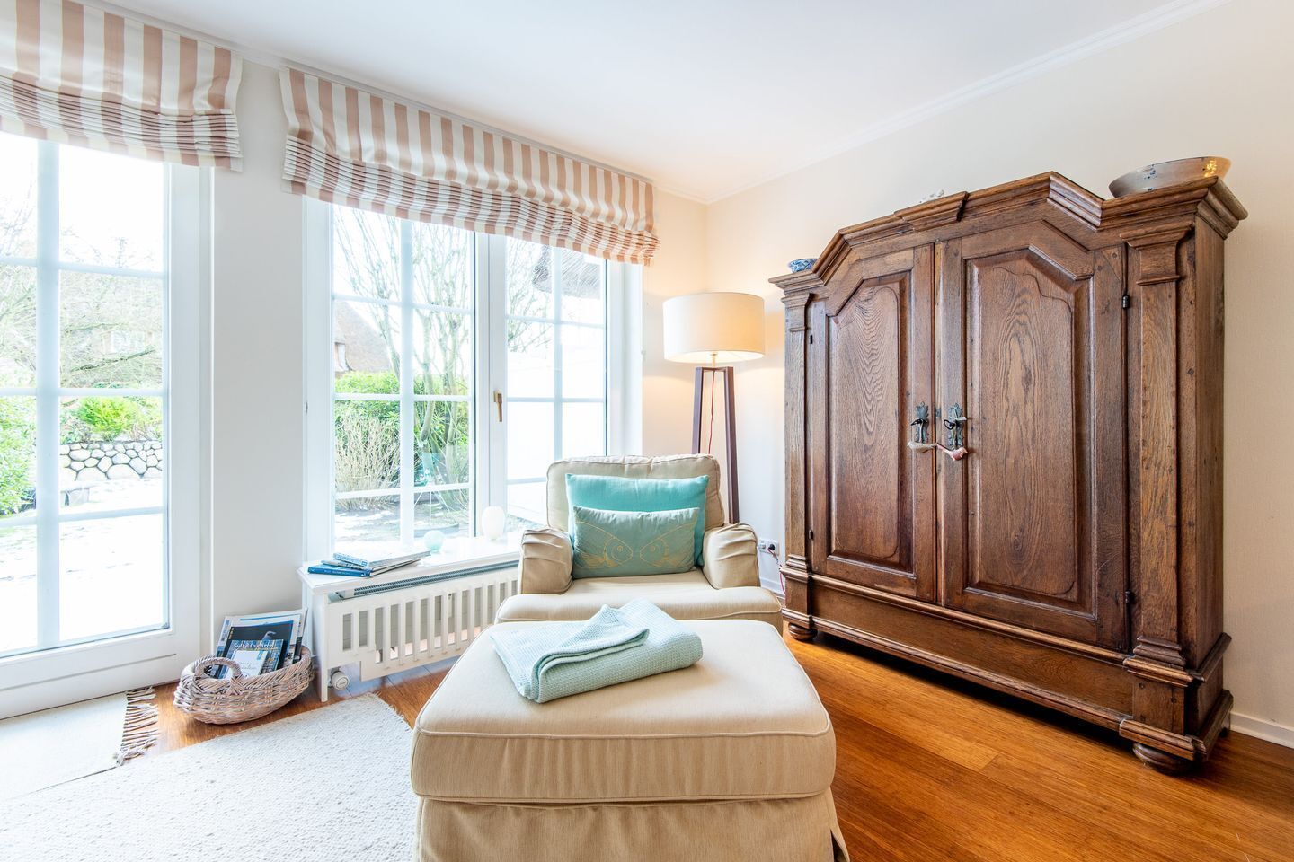 TV, DVD player, aparelho de som