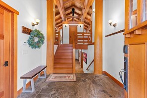 Interior - Copperleaf By Tahoe Getaways - Alpine Meadows 5 BR - Hot Tub - Ski Shuttle! (Alpine Meadows)
