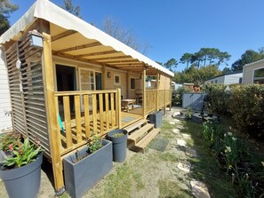 Exterior detail - Mobile Home Rental Denise and Michel in the Landes (Lit-et-Mixe)