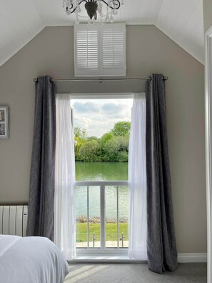 2 quartos, ferros/tábuas de passar roupa, berço de viagem, Wi-Fi