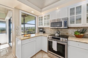 Apartment | 2 bedrooms, desk, Internet