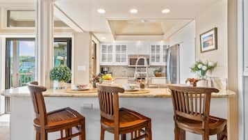 Apartment | 2 bedrooms, desk, Internet