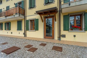 Exterior detail - Leisure & Business (Buttrio)