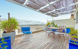 Outdoor dining - Beach front apartment in Moncofa (Moncofa)