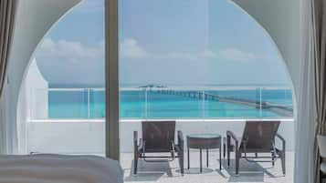 Royal suite, niet-roken (B) | 1 slaapkamer, luxe beddengoed, individueel gemeubileerd, een bureau