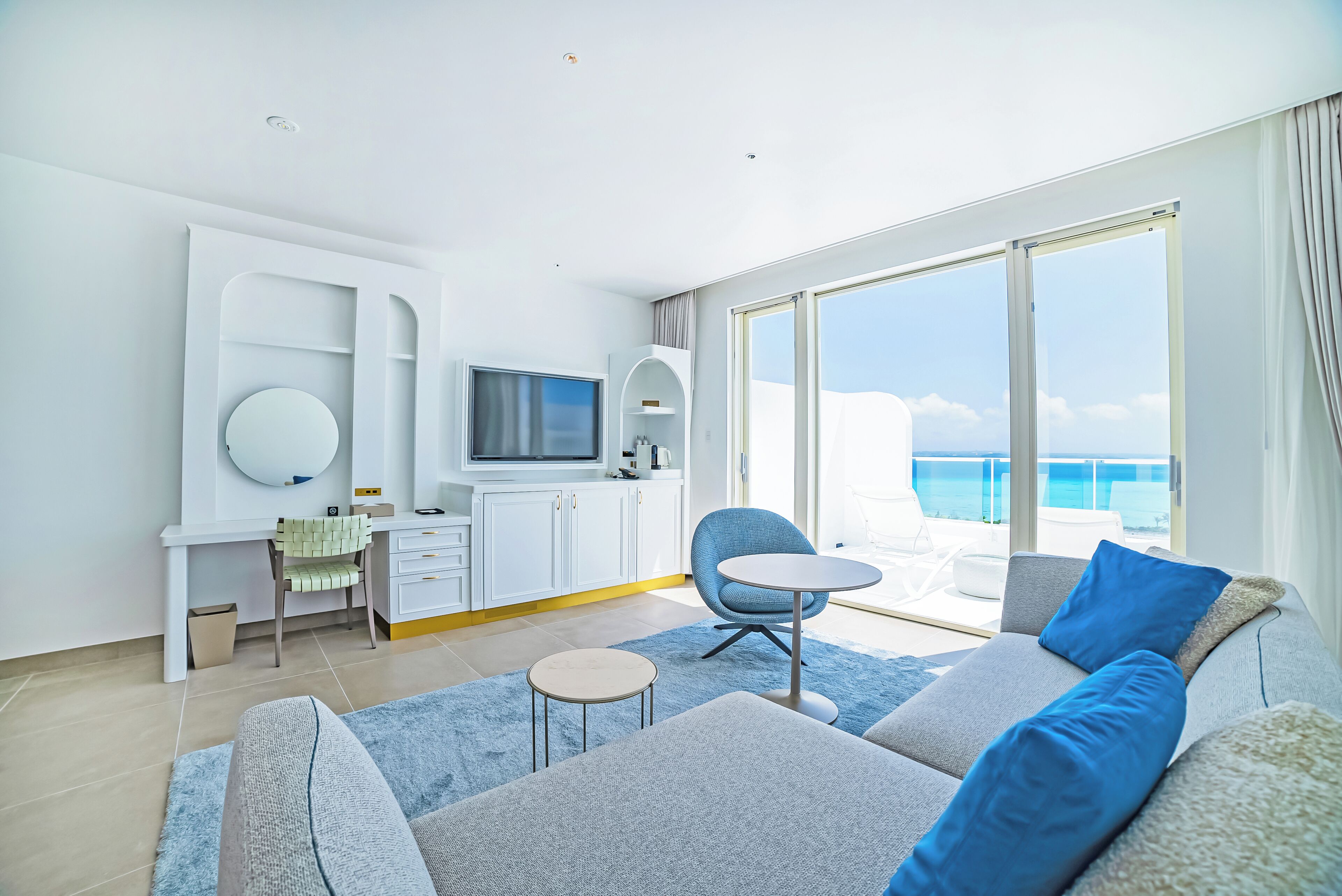 Deluxe Room, Non Smoking | Premium bedding, individually furnished, desk, free WiFi