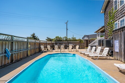 Sea You Soon: Semi-Oceanfront, Private Pool, Dog Friendly, Hot Tub and Game Room!