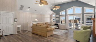 Sea You Soon: Semi-Oceanfront, Private Pool, Dog Friendly, Hot Tub and Game Room!