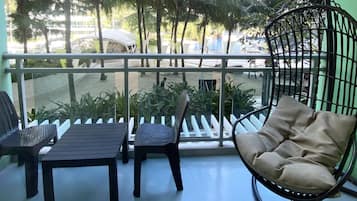 One Bedroom Apartment | Terrace/patio