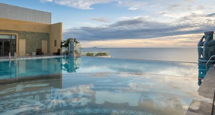 M Continental By Mandala Phu Yen - 24hours Stay