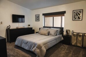 2 間睡房、熨斗/熨衫板、Wi-Fi、床單