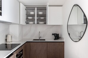 Fridge, microwave, oven, dishwasher