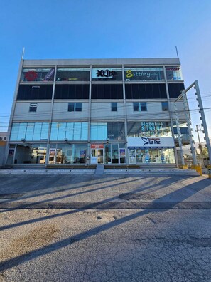 Exterior - Hotel Sttiny Monterrey Tecnológico (Monterrey)