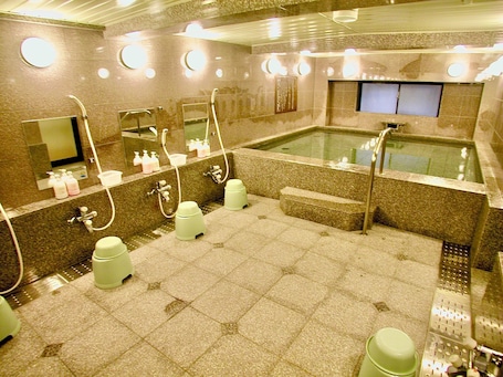 Baño termal público. Kurashiki Ekimae Universalhotel