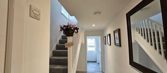Ipswich - 3 Beds - Sleeps 6 - Private Garden
