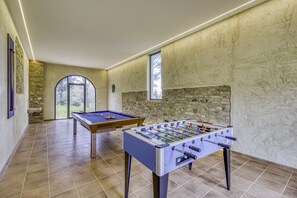 Spielezimmer