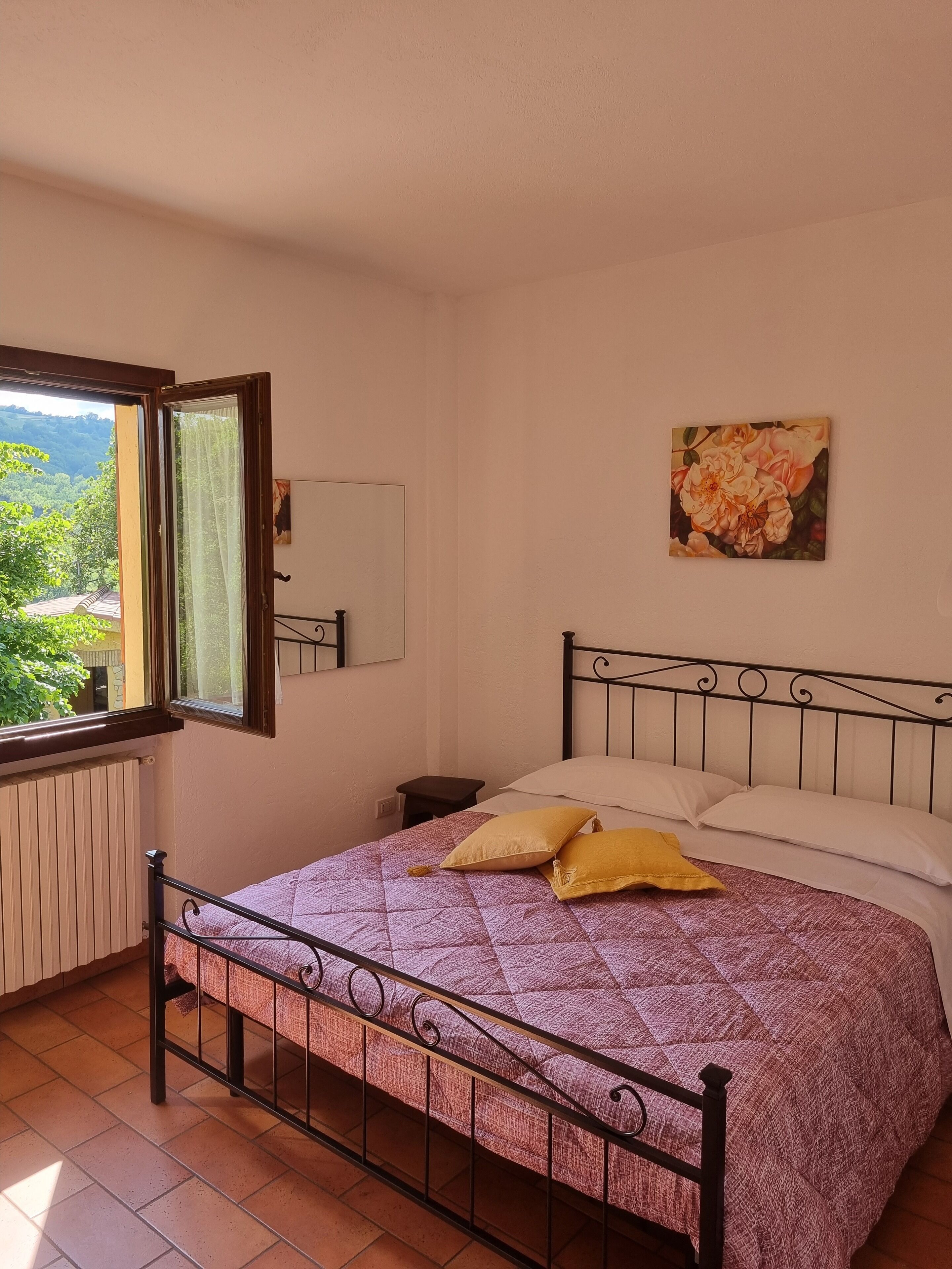 5 makuuhuonetta, työpöytä, silitysrauta/-lauta, Wi-Fi