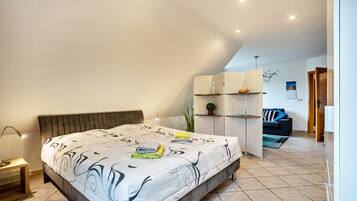 1 Schlafzimmer, Bügeleisen/Bügelbrett, kostenloses WLAN, Bettwäsche