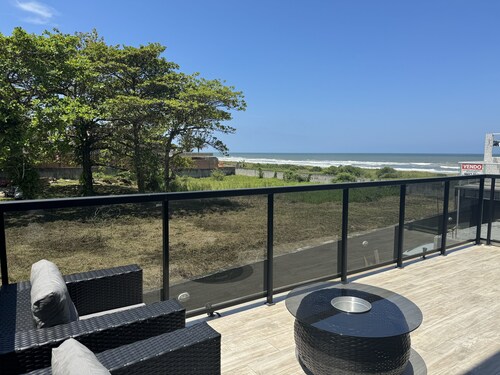 Triplex vista ao mar! 