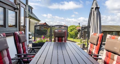 Holiday Home 'Eisfelder Blick' with Private Pool (May-Sep.), Private Terrace and Wi-Fi