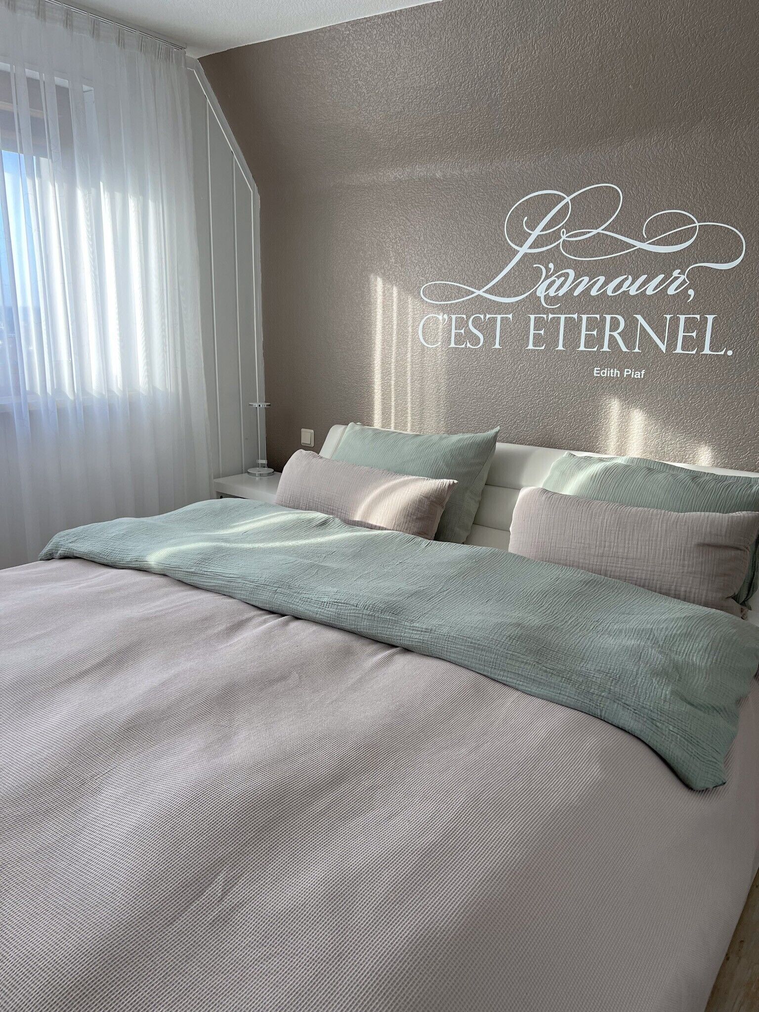 2 habitaciones, wifi gratis y ropa de cama 