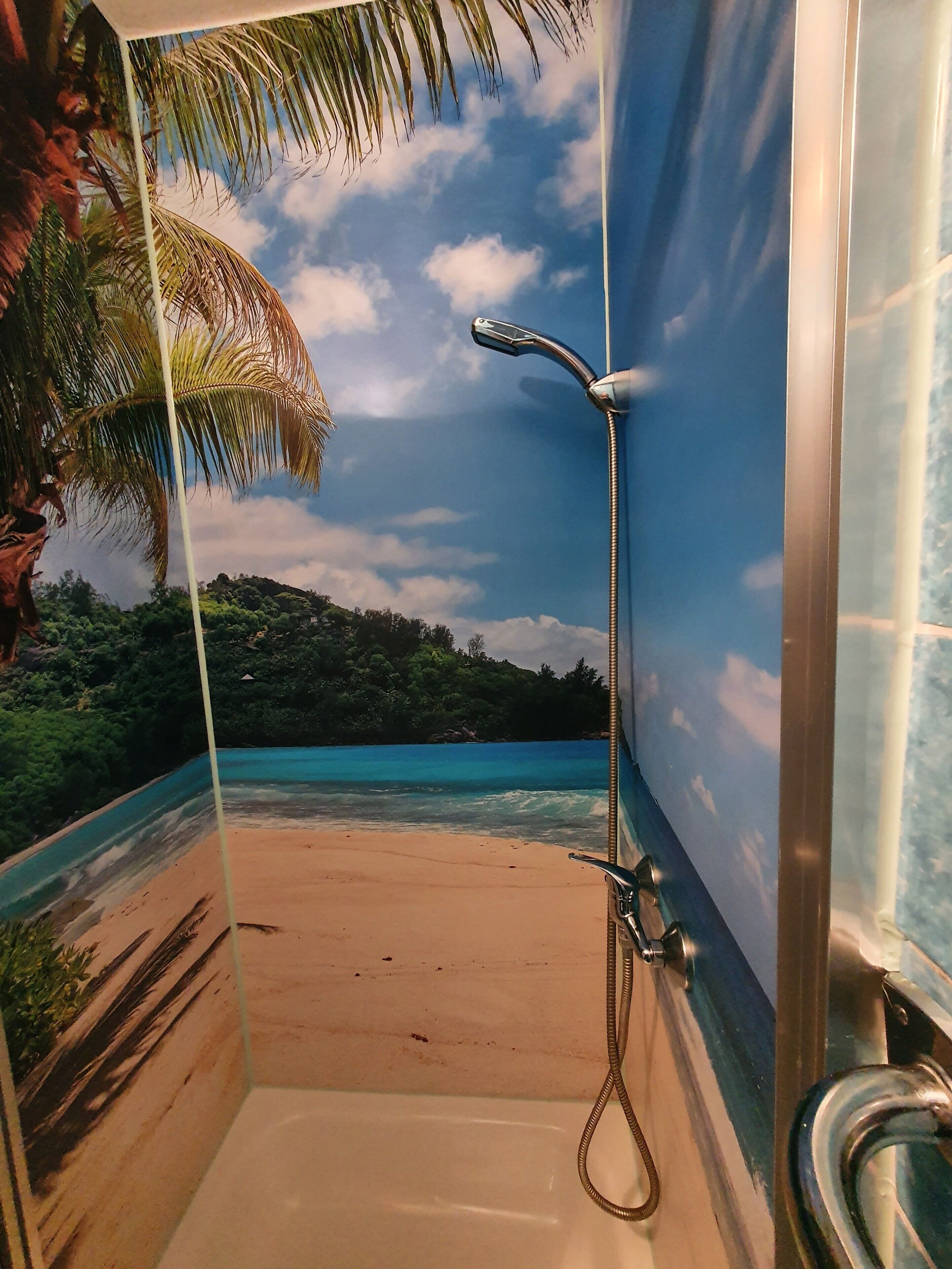 Shower, free toiletries, hair dryer, towels