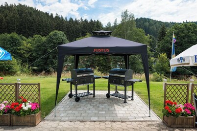 Holiday Home 'Gruppenferienhaus Dressel' with Mountain View, Shared Terrace and Wi-Fi