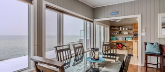 Spectacular Lake Views and Private Waterfront