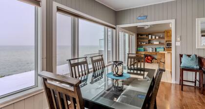 Spectacular Lake Views and Private Waterfront