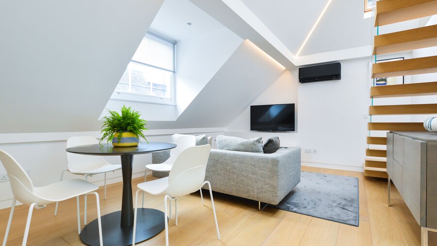 Soho Penthouse by Concept Apartments