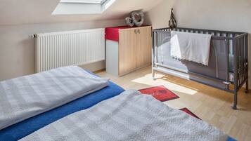 1 habitación, tabla de planchar con plancha y wifi gratis