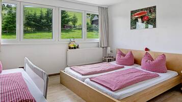 3 Schlafzimmer, Bügeleisen/Bügelbrett, kostenloses WLAN