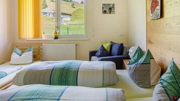 3 Schlafzimmer, Bügeleisen/Bügelbrett, kostenloses WLAN, Bettwäsche