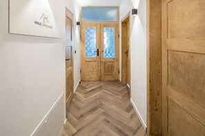 Interior - Vacation home Haus Waldberg with large garden and covered veranda (Unterschönau)