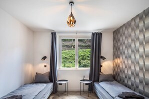 5 sovrum, strykjärn/strykbräda, gratis wi-fi och sängkläder