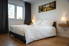 2 chambres, bureau, fer et planche à repasser, Wi-Fi gratuit