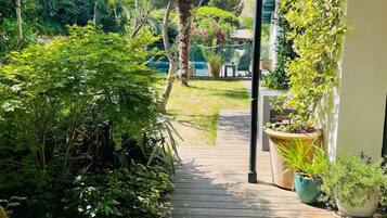 Enceinte de lâhĂ©bergement