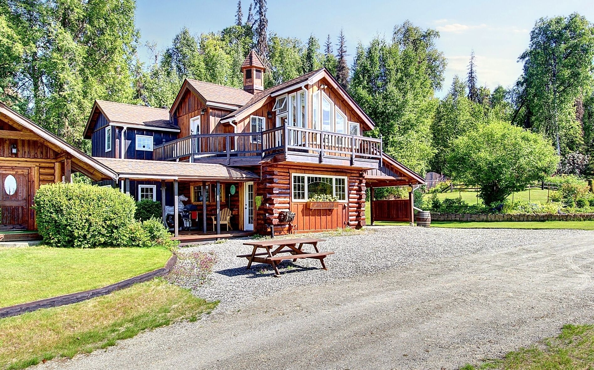 Talkeetna Haven - Unique Cabin with View of Denali
