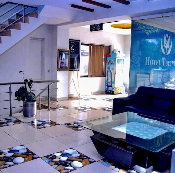 Executive Room | Living area