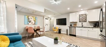 ★ HostWise Stays ★ King Bed! Free Street Parking! Walkable Location