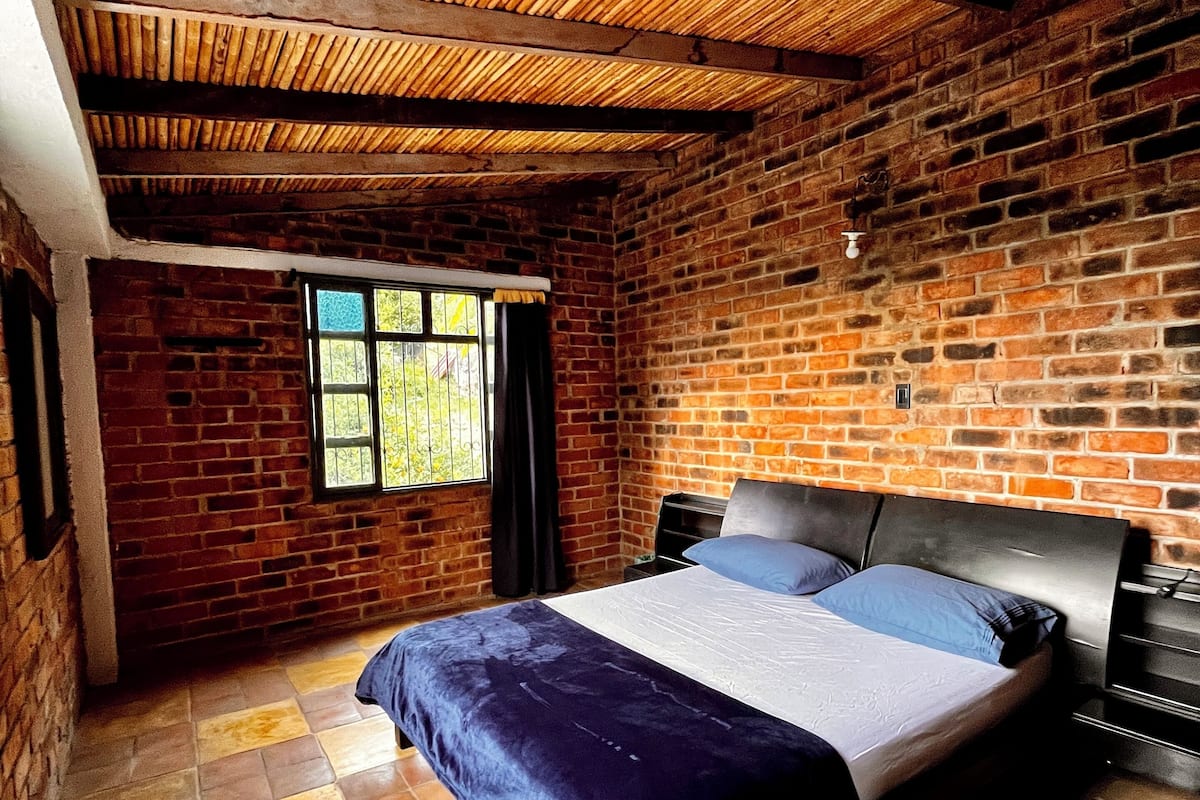 Premier Room, 1 King Bed