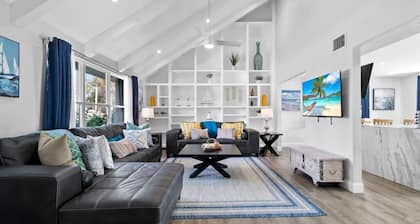 `Blue Lagoon` Waterfront, Heated Salt Pool