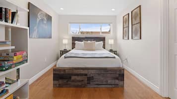 4 sovrum, skrivbord, strykjÀrn/strykbrÀda och wi-fi