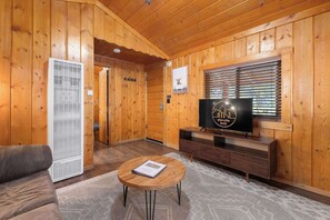 TV, offices - Cabin 6- Private Hot Tub 5 Min to RMNP (Estes Park)