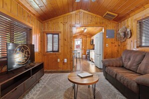 TV, offices - Cabin 6- Private Hot Tub 5 Min to RMNP (Estes Park)