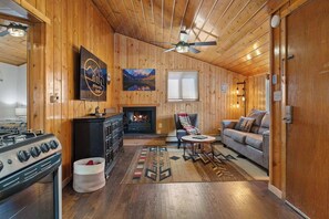 Interior - Cabin 1- Hot Tub, Grill- Mins to RMNP! (Estes Park)