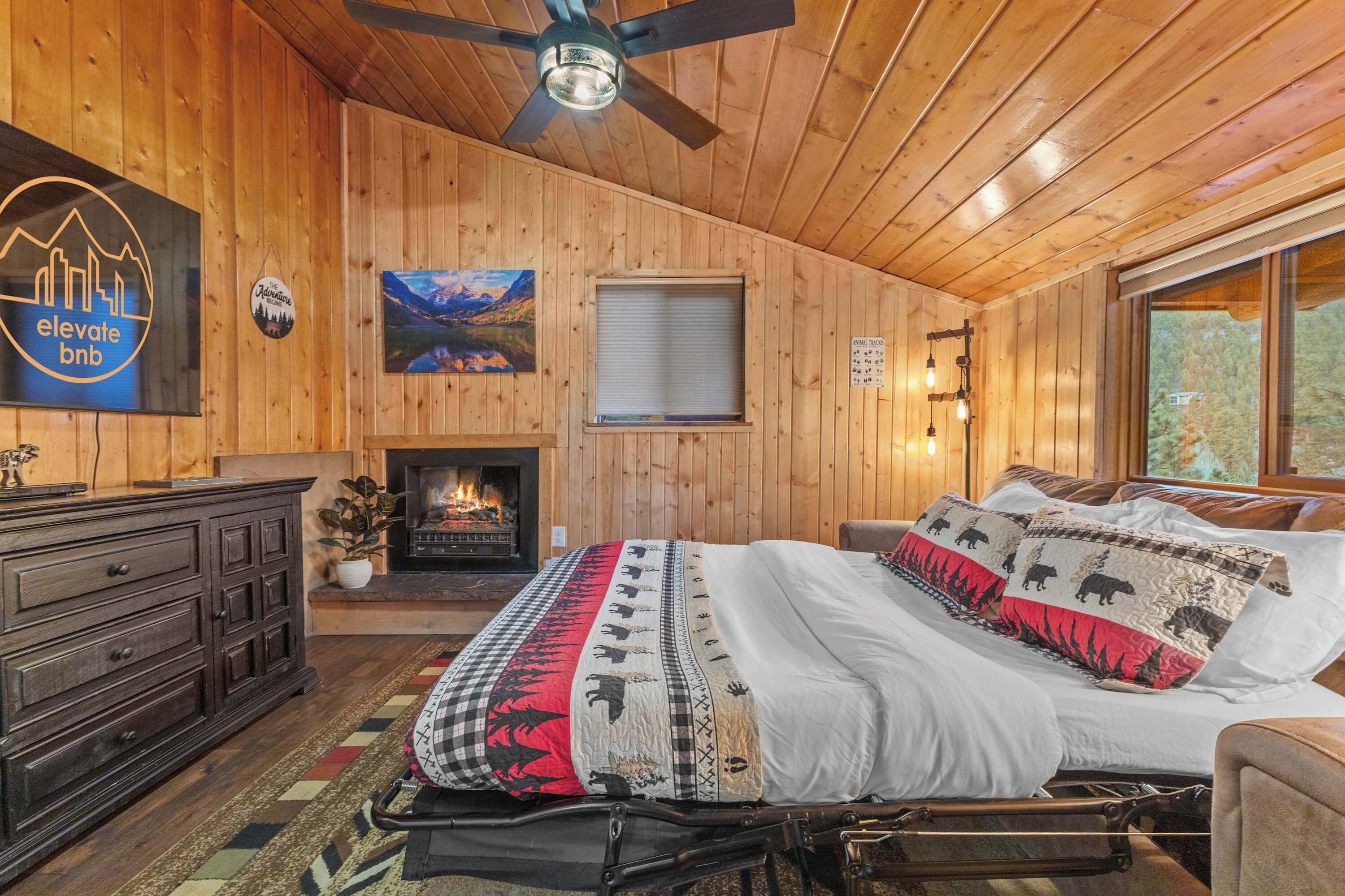 2 bedrooms, iron/ironing board, travel crib, WiFi