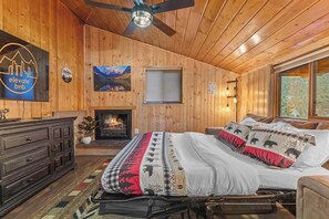 2 bedrooms, iron/ironing board, travel cot, WiFi